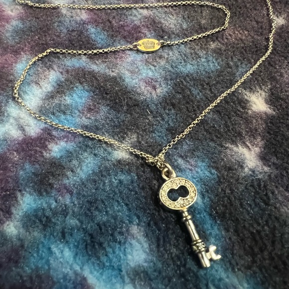 Juicy couture necklace - Picture 2 of 3